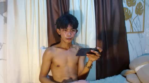 Nico online show from November 2025 02:06:01 PM