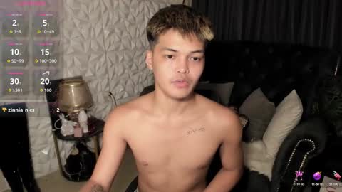 Snapshot of asianhugescott chatting on December 2025 07:50:02 AM VICTORIA SCOTT online show from December 2025 07:50:02 AM