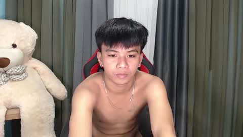 Snapshot of asianhunk_zam chatting on January 2025 02:08:02 PM Zam online show from January 2025 02:08:02 PM