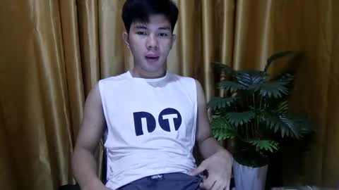 Snapshot of asianjay_hunks chatting on December 2025 04:13:01 PM asianjay_hunks online show from December 2025 04:13:01 PM