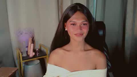 Kianna online show from April 2026 11:52:02 AM