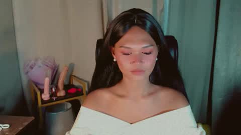 Kianna online show from April 2026 01:27:02 PM