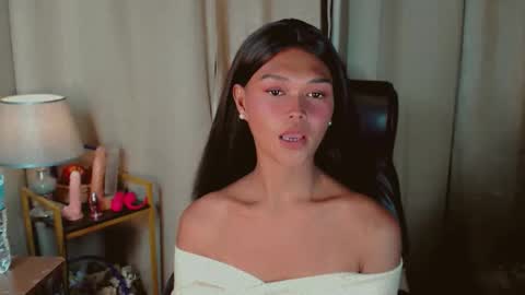 Kianna online show from May 2026 10:22:02 AM