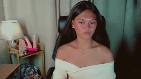 Kianna online show from May 2026 12:12:01 PM