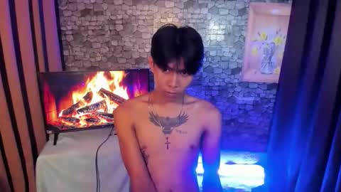 mark online show from October 2025 04:33:01 PM