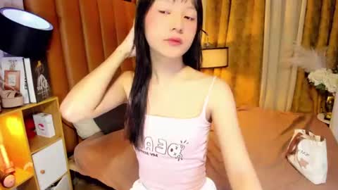asiansbest_seductivehanni online show from July 2026 04:57:01 PM