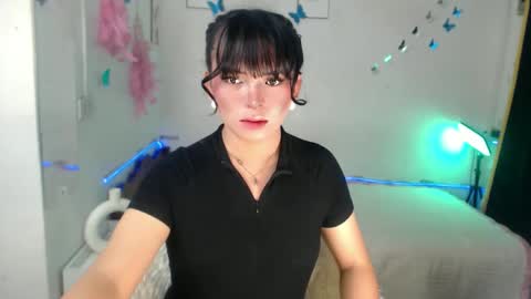 kendra turner online show from November 2025 01:27:01 AM