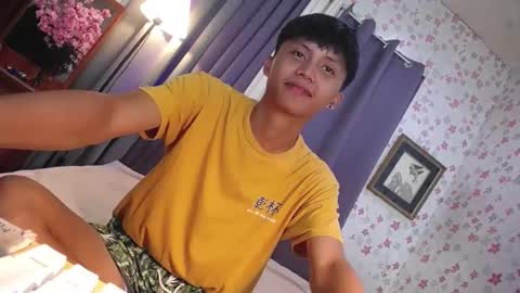 Snapshot of asiansmokeyxx chatting on January 2025 08:46:02 AM prince online show from January 2025 08:46:02 AM