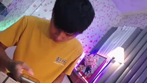 Snapshot of asiansmokeyxx chatting on February 2025 05:21:01 PM prince online show from February 2025 05:21:01 PM