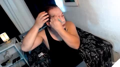 Snapshot of asianwildhotguy chatting on September 2025 05:29:01 AM asianwildhotguy online show from September 2025 05:29:01 AM