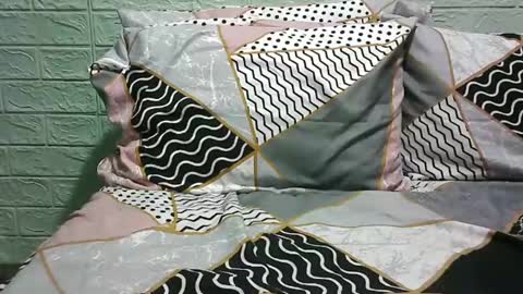 Snapshot of asianzoe4youxx chatting on February 2025 01:47:02 AM Zoe online show from February 2025 01:47:02 AM