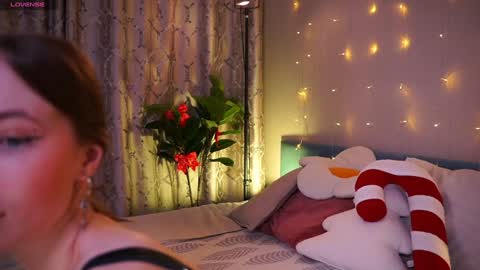 Snapshot of askaudrey chatting on January 2025 01:47:01 PM Audrey online show from January 2025 01:47:01 PM