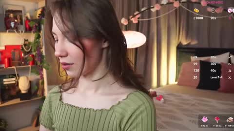 Snapshot of askaudrey chatting on February 2025 01:38:01 PM Audrey online show from February 2025 01:38:01 PM