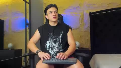 Aslan  online show from January 2026 03:32:01 AM