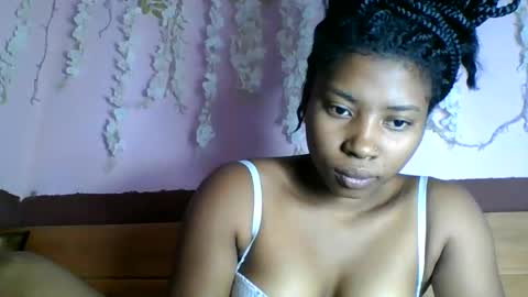 asmiraa online show from May 2026 09:09:02 PM