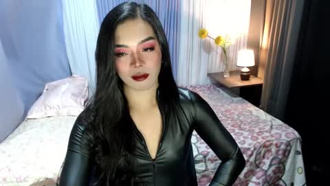 Snapshot of asmodeus_daughter chatting on February 2025 02:43:02 PM Margaux Miller online show from February 2025 02:43:02 PM