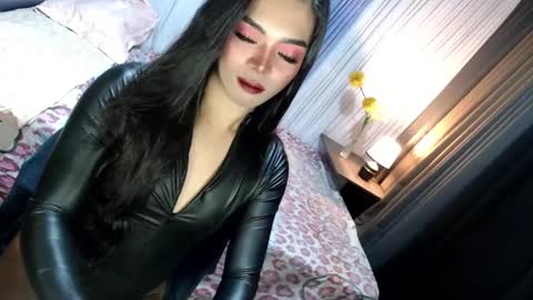 Snapshot of asmodeus_daughter chatting on February 2025 05:48:01 PM Margaux Miller online show from February 2025 05:48:01 PM