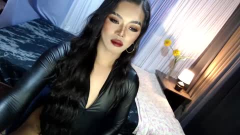 Snapshot of asmodeus_daughter chatting on March 2025 08:16:02 PM Margaux Miller online show from March 2025 08:16:02 PM