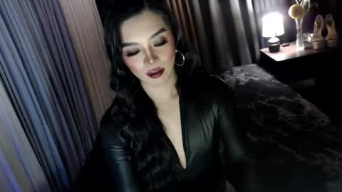 Snapshot of asmodeus_daughter chatting on October 2025 05:24:02 PM Margaux Miller online show from October 2025 05:24:02 PM