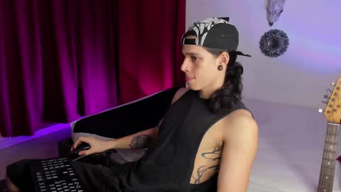 asmodeuszz online show from January 2025 05:26:02 AM