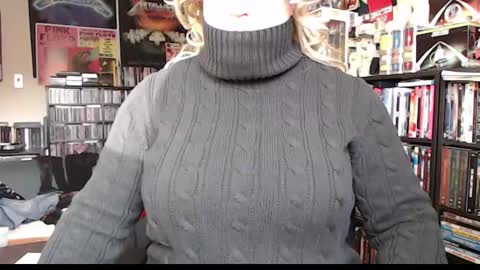 Snapshot of aspen_vale chatting on December 2024 07:24:02 PM Aspen Vale online show from December 2024 07:24:02 PM