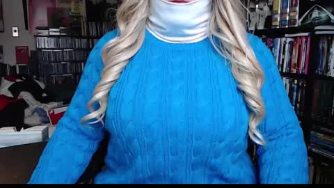 Snapshot of aspen_vale chatting on January 2025 05:21:02 PM Aspen Vale online show from January 2025 05:21:02 PM