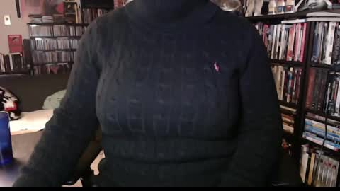 Snapshot of aspen_vale chatting on February 2025 03:42:01 AM Aspen Vale online show from February 2025 03:42:01 AM