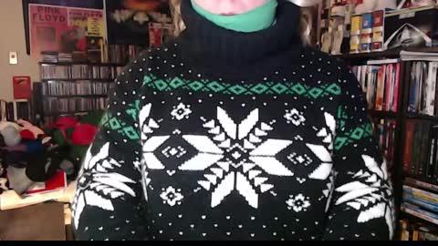 Snapshot of aspen_vale chatting on February 2025 11:43:02 PM Aspen Vale online show from February 2025 11:43:02 PM