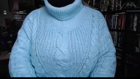 Snapshot of aspen_vale chatting on March 2025 06:00:02 PM Aspen Vale online show from March 2025 06:00:02 PM