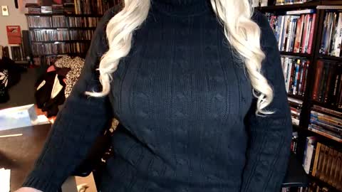 Snapshot of aspen_vale chatting on January 2026 09:50:01 PM Aspen Vale online show from January 2026 09:50:01 PM