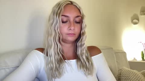 Aspen Aries online show from March 2025 04:17:02 AM