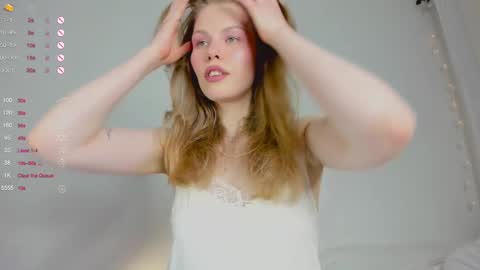 Sasha online show from March 2025 04:05:02 AM