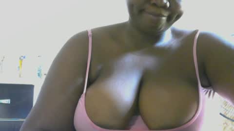assplaybuttom online show from December 2025 10:55:02 AM