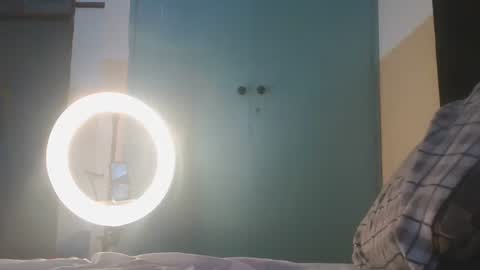 asscluupper online show from September 2025 06:27:02 AM