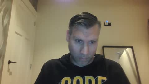 Snapshot of assmani28 chatting on January 2025 09:19:02 AM Assmani28 online show from January 2025 09:19:02 AM