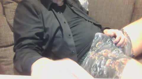 Snapshot of assmani28 chatting on March 2025 01:39:01 PM Assmani28 online show from March 2025 01:39:01 PM