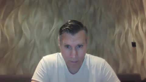 Snapshot of assmani28 chatting on February 2026 03:09:01 PM Assmani28 online show from February 2026 03:09:01 PM