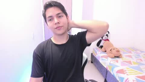 Snapshot of asta_kuro chatting on March 2026 11:48:01 PM Asta Kuno online show from March 2026 11:48:01 PM