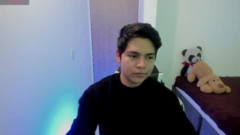 Snapshot of asta_kuro chatting on April 2026 07:41:01 PM Asta Kuno online show from April 2026 07:41:01 PM
