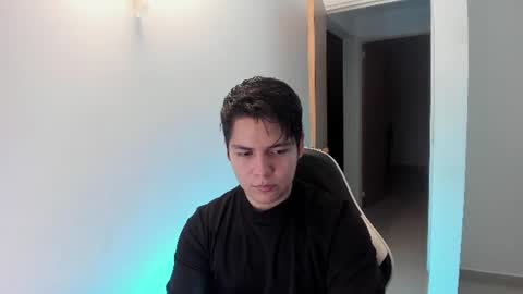 Snapshot of asta_kuro chatting on July 2026 01:05:02 AM Asta Kuno online show from July 2026 01:05:02 AM