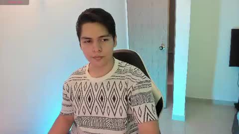 Snapshot of asta_kuro chatting on July 2026 05:19:01 PM Asta Kuno online show from July 2026 05:19:01 PM