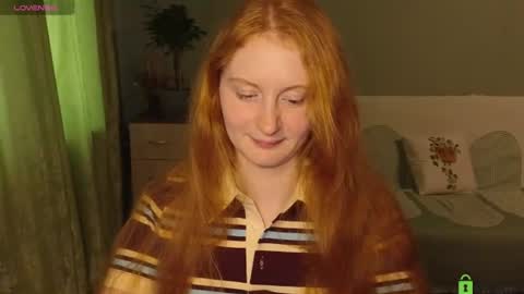 Snapshot of astoria_ross_ chatting on June 2026 03:03:03 PM Astoria online show from June 2026 03:03:03 PM