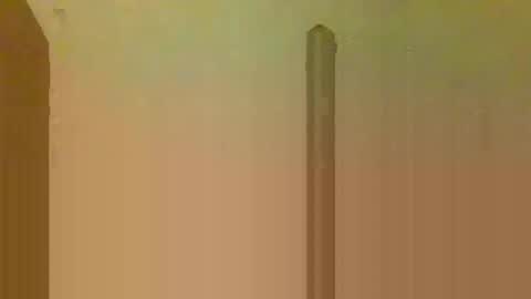 astroluis22mi online show from May 2026 02:17:01 AM