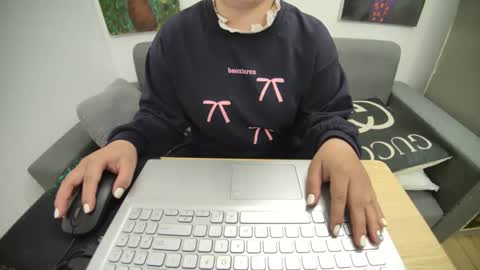 Snapshot of asuka_9x chatting on February 2026 09:30:02 AM asuka_9x online show from February 2026 09:30:02 AM