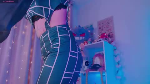 Bonnie online show from March 2025 08:05:01 PM