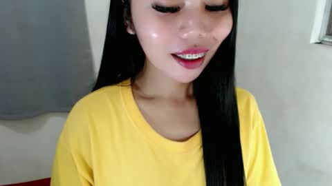 asuna_charming online show from December 2025 05:21:01 PM