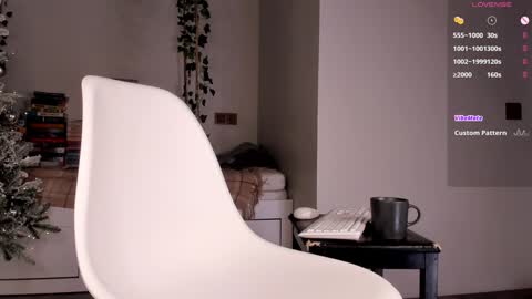 Snapshot of asuno_ chatting on December 2024 06:58:02 PM Follow my TG Channel for 3 tokens only online show from December 2024 06:58:02 PM