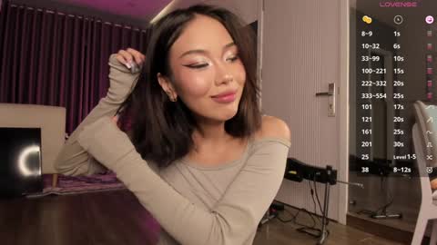 Snapshot of asuno_ chatting on September 2025 02:19:01 PM Follow my TG Channel for 3 tokens only online show from September 2025 02:19:01 PM