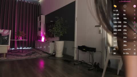 Snapshot of asuno_ chatting on December 2025 02:39:01 AM Follow my TG Channel for 3 tokens only online show from December 2025 02:39:01 AM