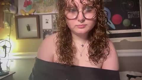 asurdaisy online show from May 2026 08:17:02 PM